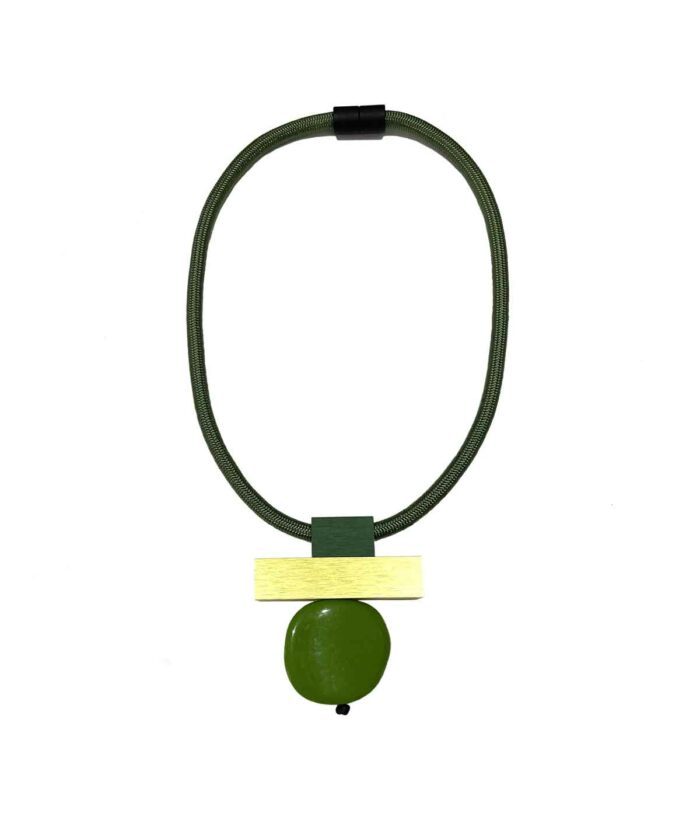 Aventurine, bijoux de créateur, bijoux originaux, bijoux colorés, collier Ceylan, vert et jaune métallique de Christina Brampti