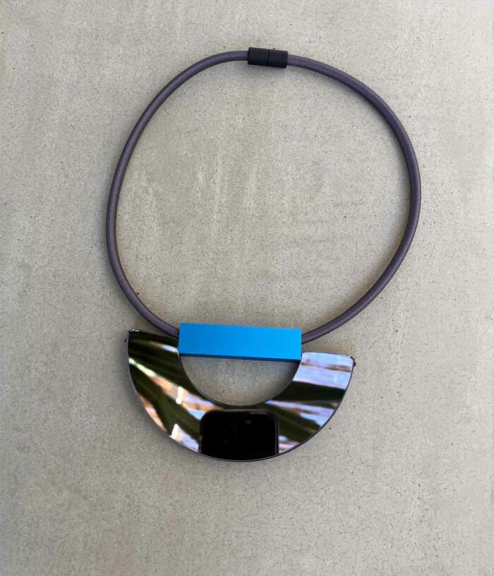 Aventurine, bijoux de créateur, bijoux originaux, bijoux colorés, collier Cyan de Christina Brampti